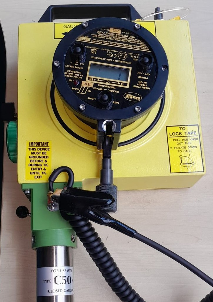 PORTABLE-ELECTRONIC-GAUGING-TAPES_03